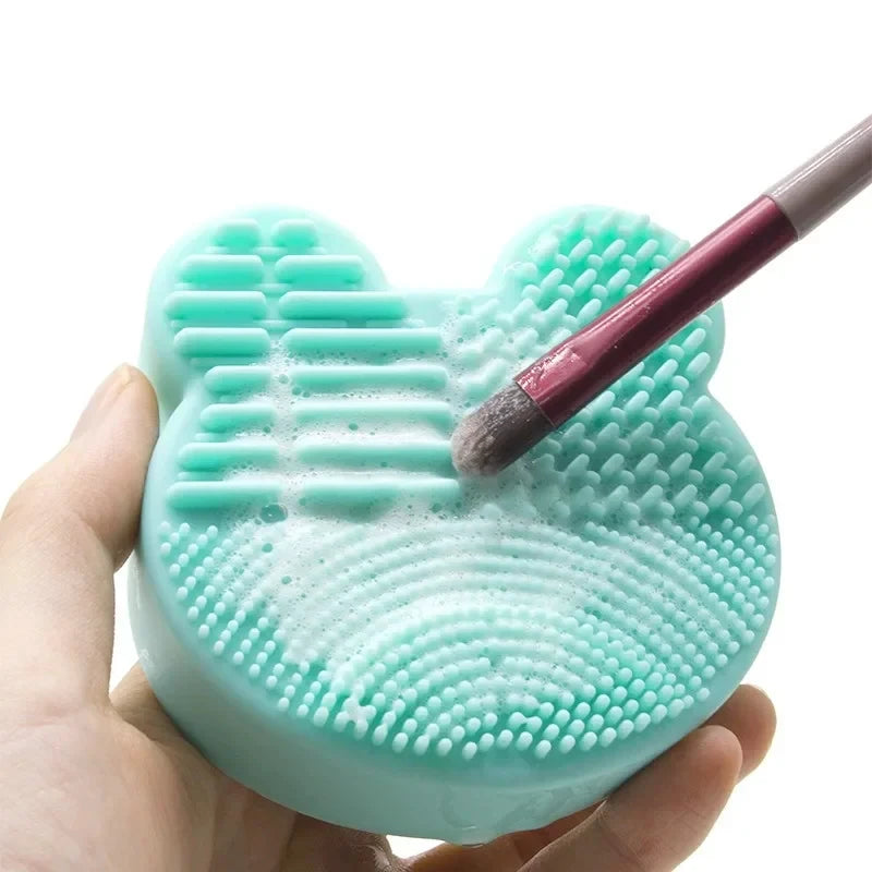 Dual-Sided Makeup Brush Cleaner Tool